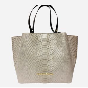 Dooney & Bourke Caldwell Flynn Tote LG NWT TAUPE